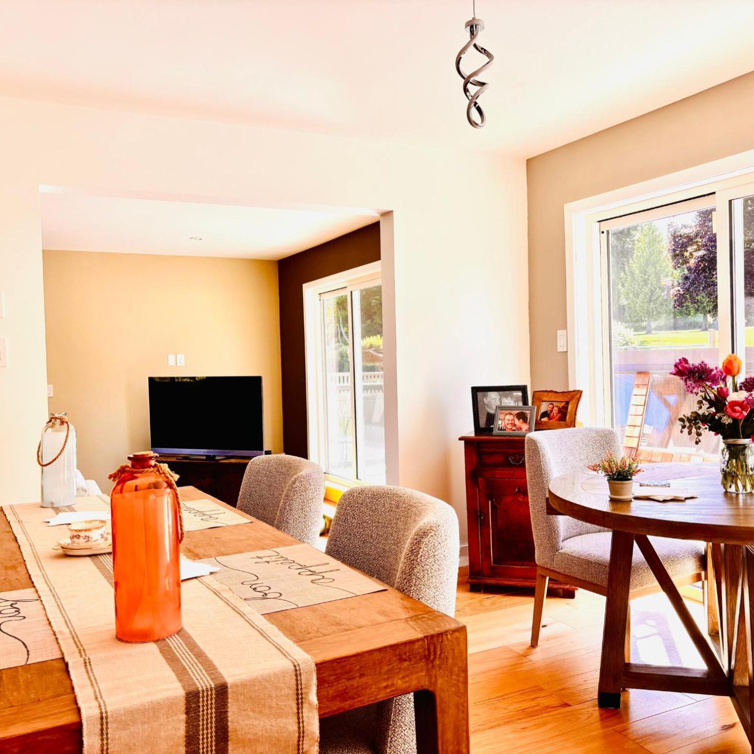 Bed and Breakfast Oceanside Manor - Golf Course View Qualicum Beach Exteriér fotografie